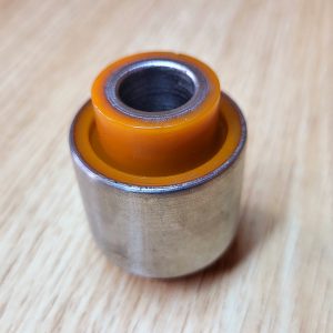 Полиуретановый сайлентблок задней цапфы Toyota Supra Celica Caldina TAB002Z 4230520060 TAB002RUB 4861059015 4863059015 4221014010 4230432060 4230420060